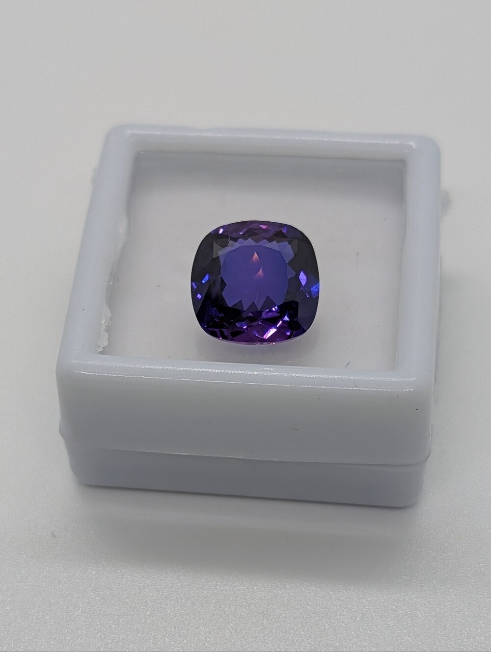 4.5 Carat Deep Purple Cushion-Cut Sapphire Loose Gemstone